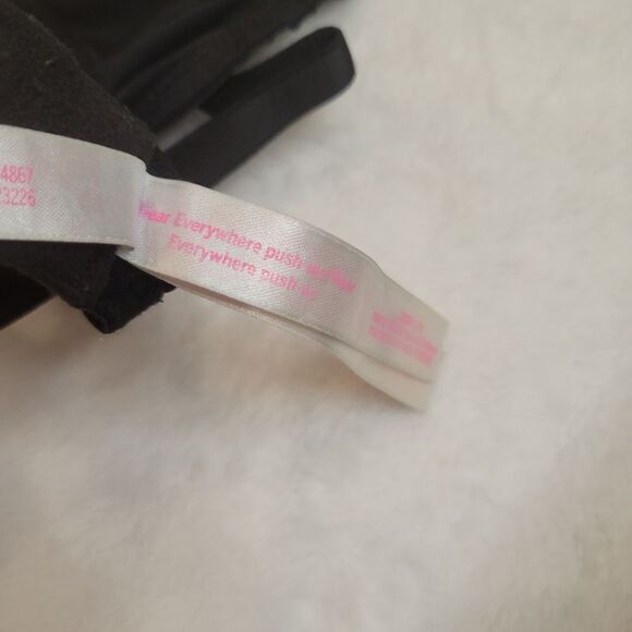 Victoria's Secret wear everywhere pushup bra 32DD - Picture 5 of 5